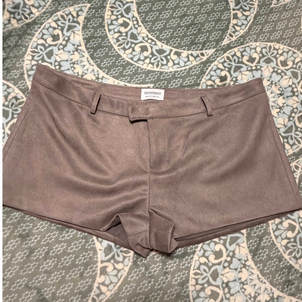 Peppermayo Women Taupe Faux Suede Tailored Shorts Size 12 2XL